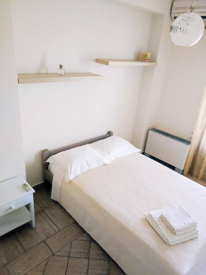 3Bd Apartment In The Center - Self Check In Patras Exterior foto