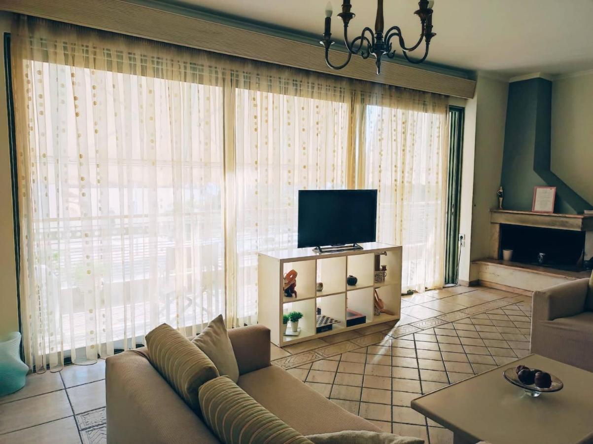3Bd Apartment In The Center - Self Check In Patras Exterior foto