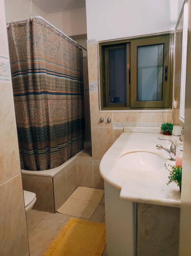 3Bd Apartment In The Center - Self Check In Patras Exterior foto