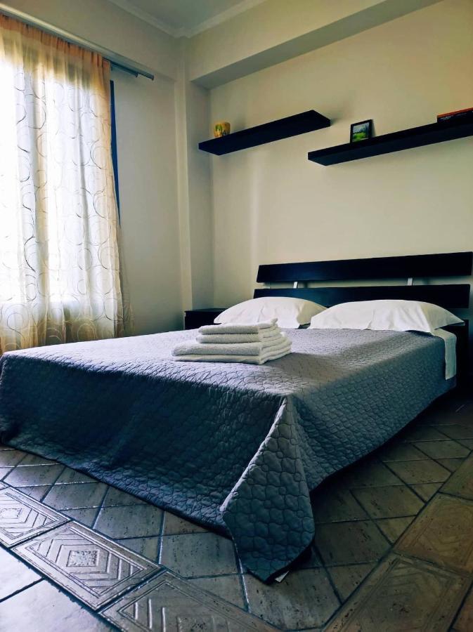 3Bd Apartment In The Center - Self Check In Patras Exterior foto