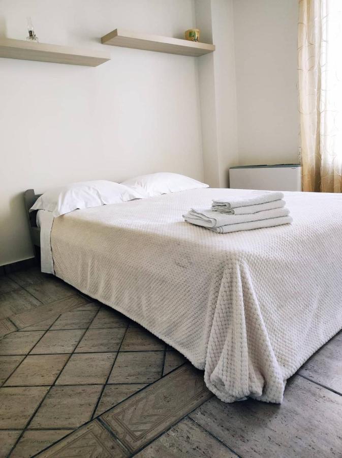 3Bd Apartment In The Center - Self Check In Patras Exterior foto